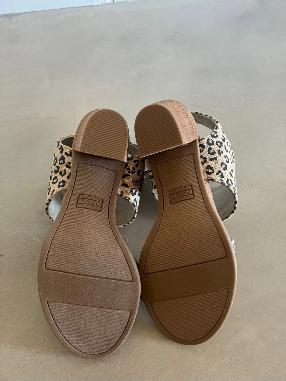 Toms Leopard Print Wedge Sandals - Brown/Black - Picture 5 of 6